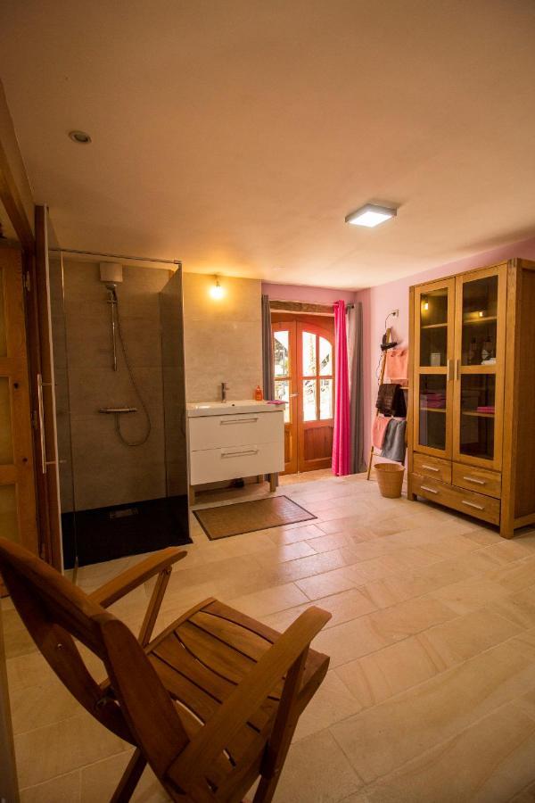 2 La Grange Des Hirondelles 3 Lits Doubles 6 Adultes Situe Entre Bourgogne Morvan Et Vignoble Maison Entiere Labellisee A De France Sous 71 G 2005 Labellise 3 Epis - Loft Grand Volume Dans Corps De Ferme Renovee Chez Maymard Yannick Ferienhaus Antully